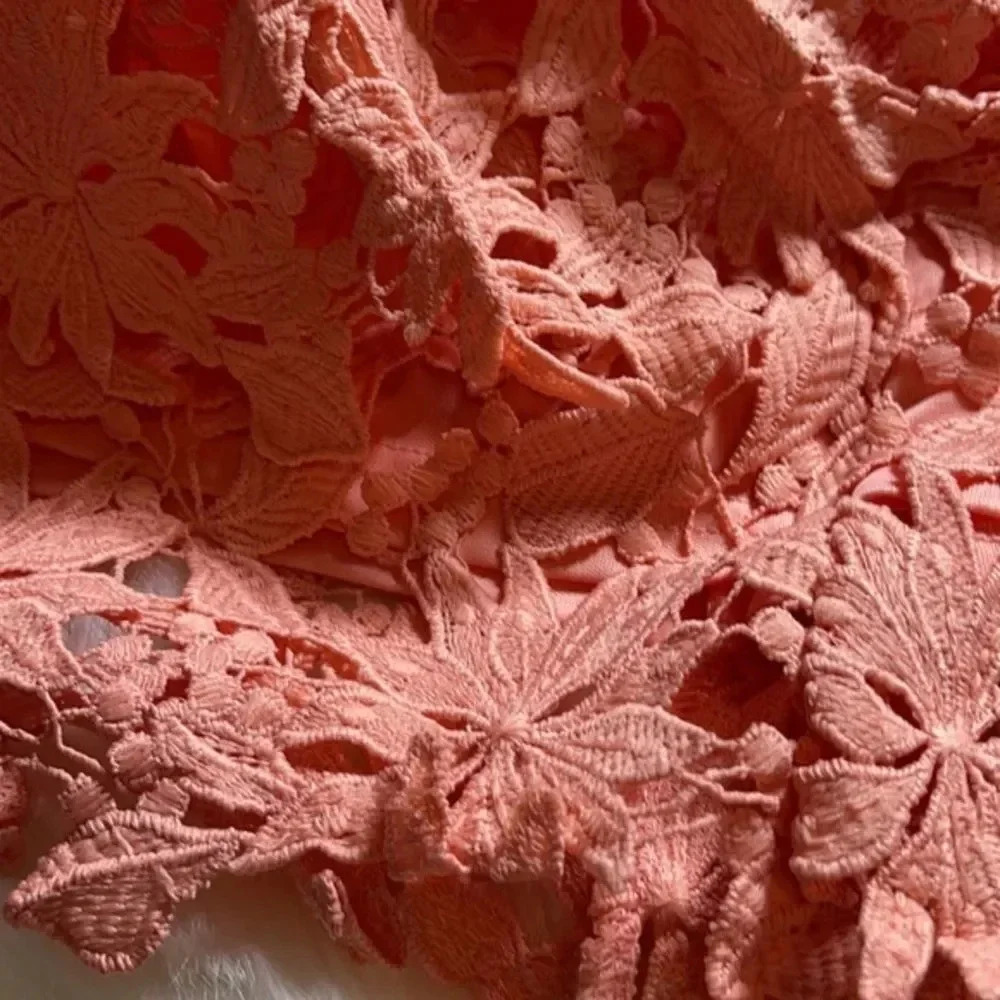 Lush Top Small - Picture 4 of 7